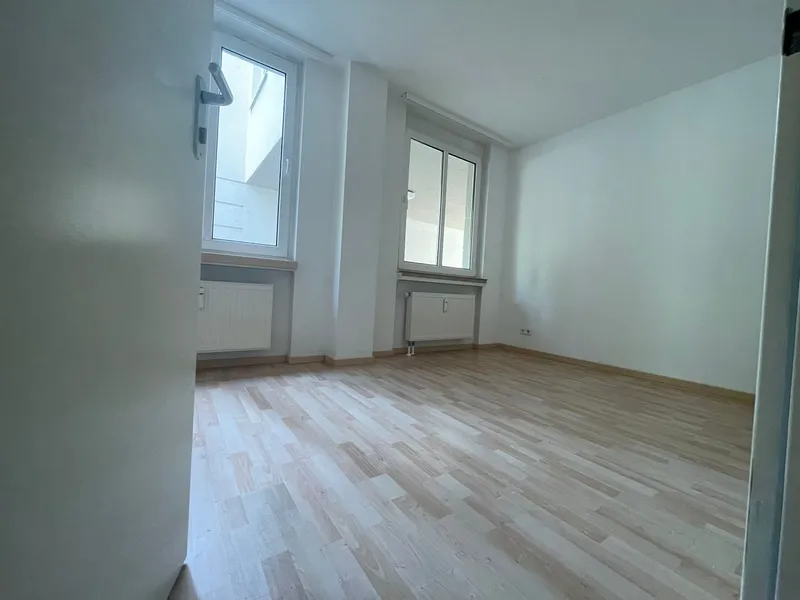 3-Zimmer WG-geeignete Wohnung mit Garten & 2 Eingängen – Berlin-Lichtenberg — photo 1
